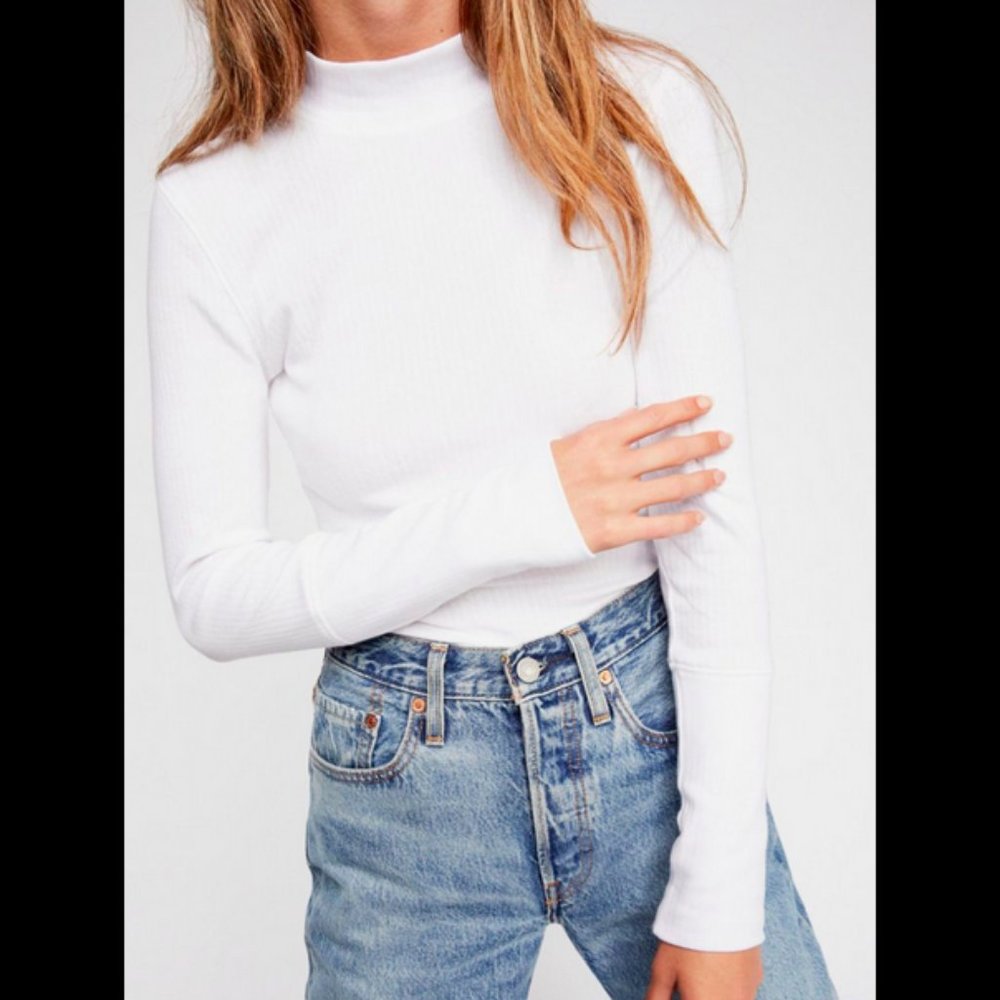 FREE PEOPLE INTIMATELY WHITE MOCK NECK RIBBED THE RICKIE TOP